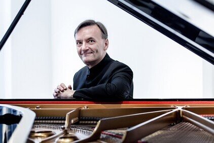 HK Phil to Feature Stephen Hough in Concerts in Hong Kong and Guangzhou