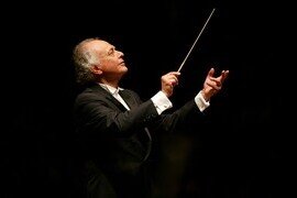 Hong Kong Philharmonic’s “Lorin Maazel Fest”:
- Jockey Club Keys to Music Education Programme – “Share the Stage” (28 Oct)
- “The Ring Without Words” (1&2 Nov)
- “War Requiem” (7 Nov)