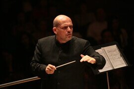 HK Philharmonic Orchestra Proudly Presents:
Maestro Jaap van Zweden conducts Mozart’s Gran Partita (28 & 29 March 2014)