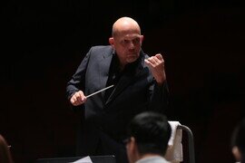 HK Phil’s First Europe Tour with Music Director Jaap van Zweden
“Dazzling masterful” Chinese violinist Ning Feng’s London début